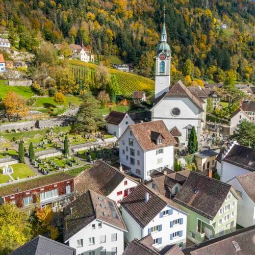 Immobilie Altdorf, Liegenschaft mit Entwicklungspotential, Mehrfamilienhaus, Gewerbefläche