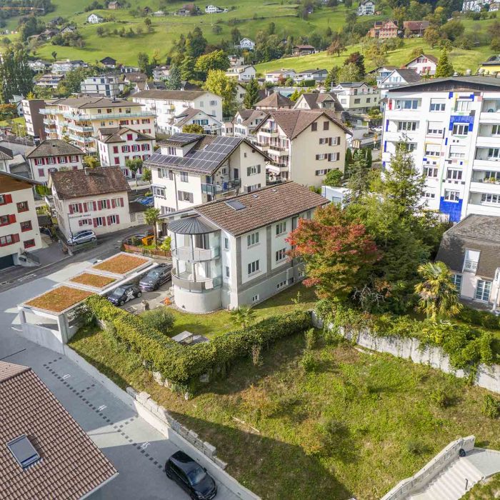 Mehrfamilienhaus, Generationenhaus, Liegenschaft mit Gewerbefläche, Gersau