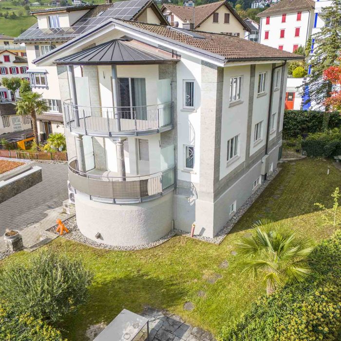 Mehrfamilienhaus, Generationenhaus, Liegenschaft mit Gewerbefläche, Gersau