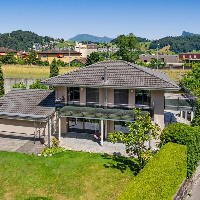 Einfamilienhaus in Horw, Immobilie Kanton Luzern, Haus in Seenähe, Verkaufsobjekt