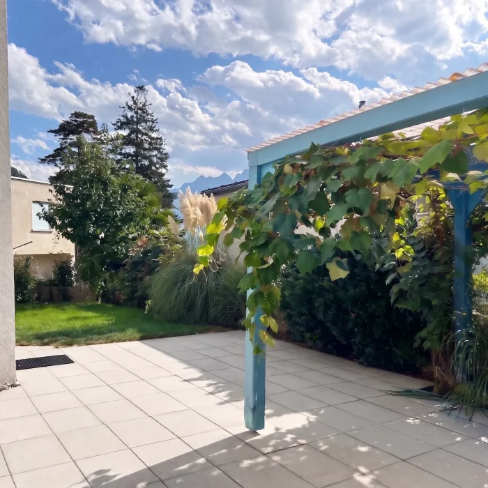 Gartenwohnung in Flüelen, Mietwohnung, Wohnung mit Seesicht