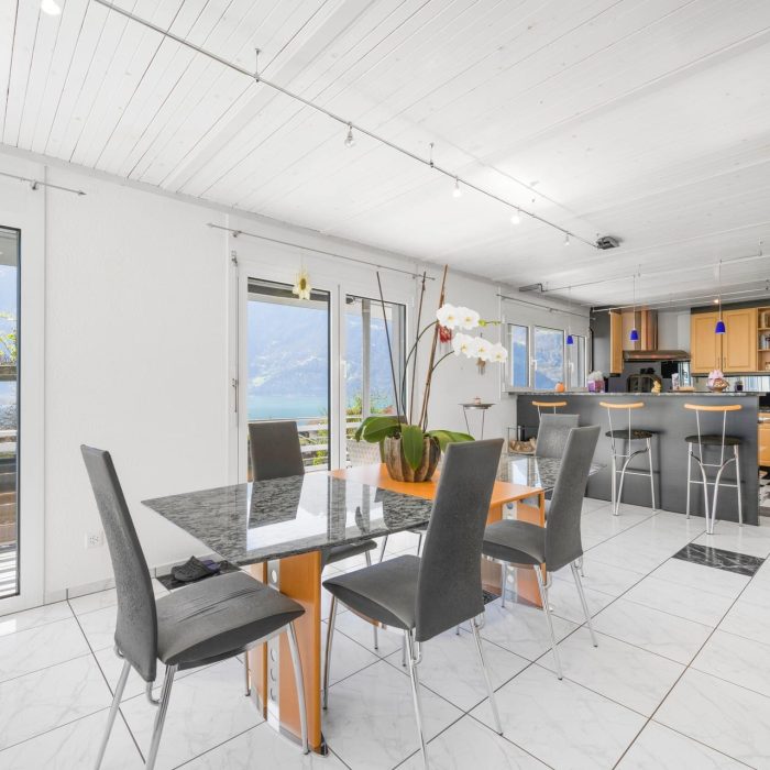 Einfamilienhaus, Wohnen mit Aussicht, Immobilie Uri, Flüelen